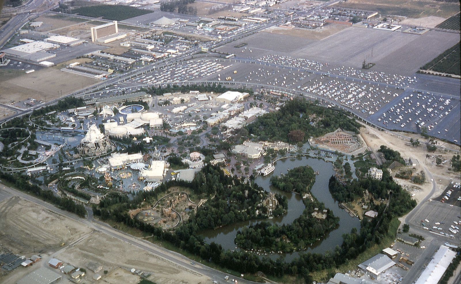 Aerial view of Disneyland Park in Anaheim in 1963