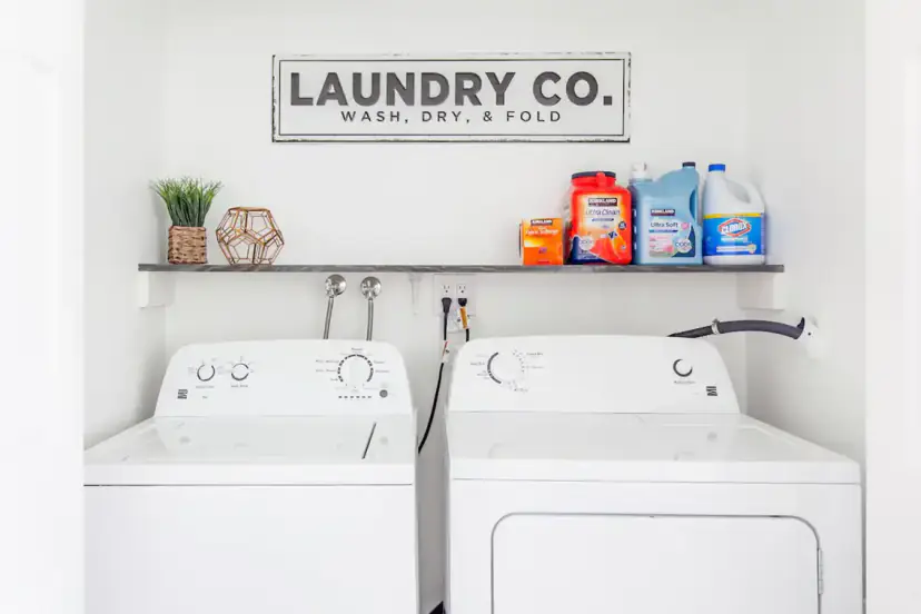 Laundry nook with a washer and dryer