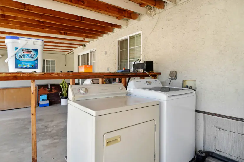 Shared outdoor washer and dryer